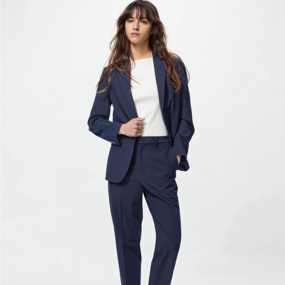 Navy blue Uniqlo smart trousers in